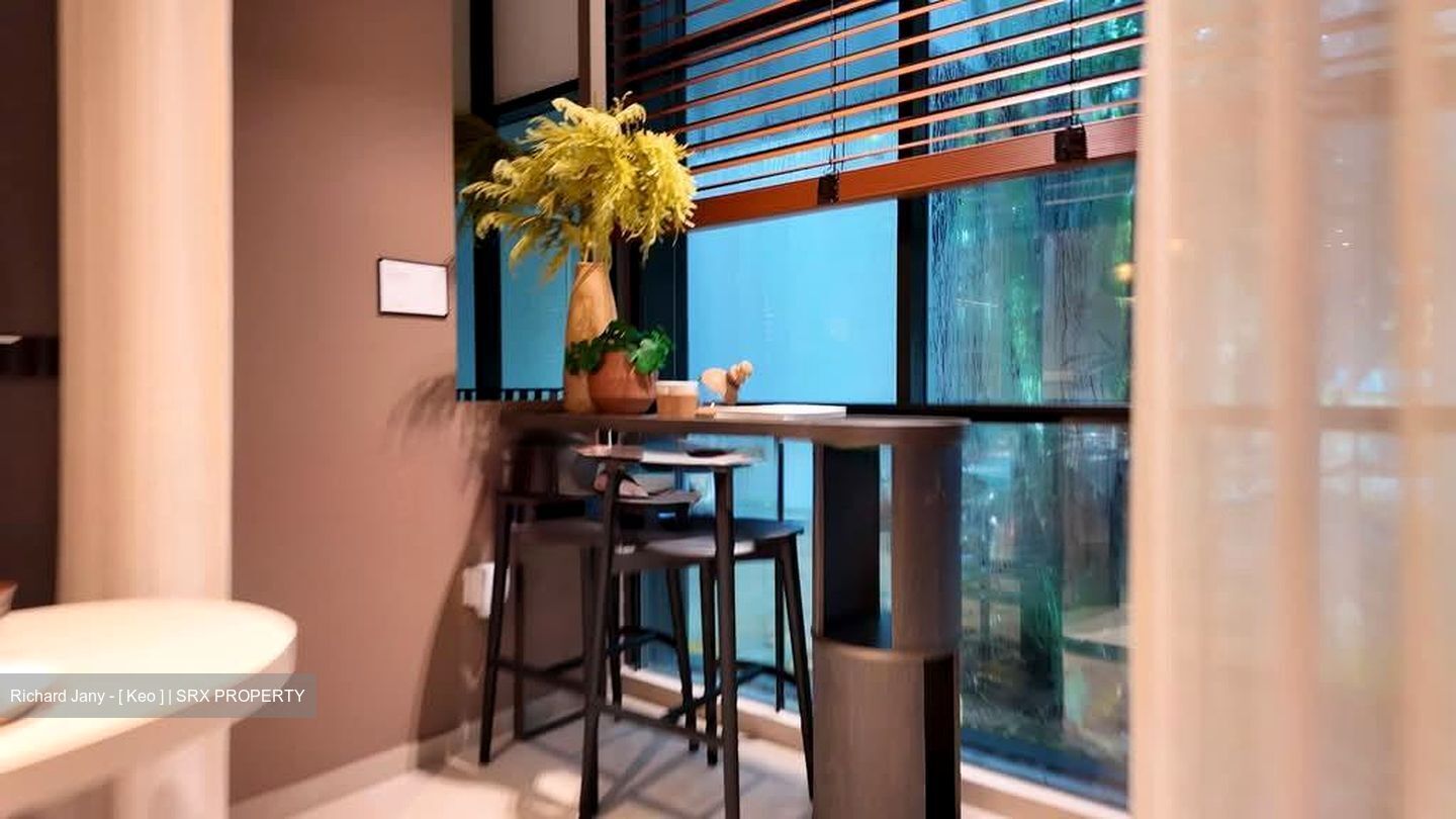 The Hillshore (D5), Condominium #551776571